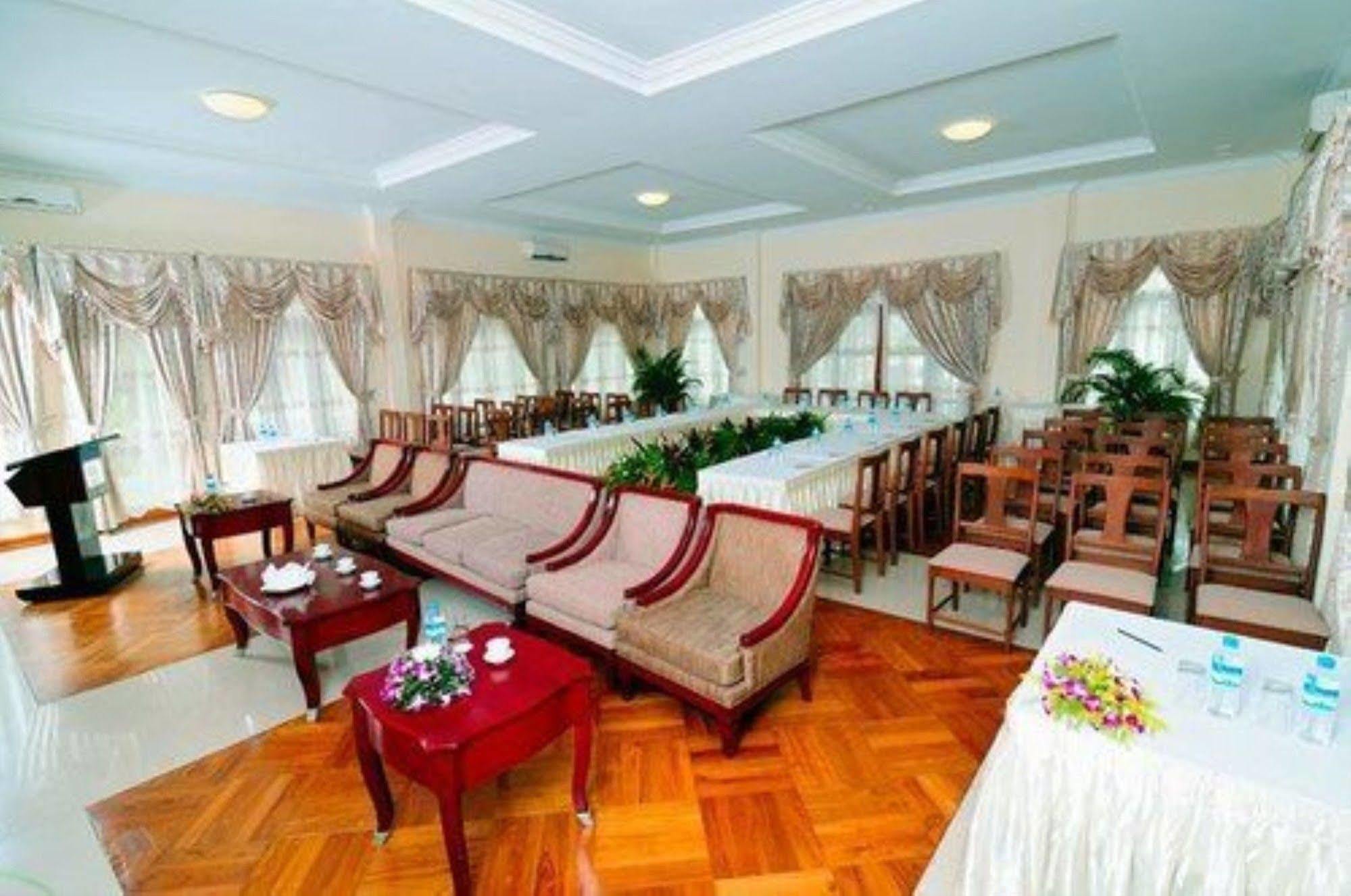 The Hotel Amara Nay Pyi Taw Naypyidaw Eksteriør billede